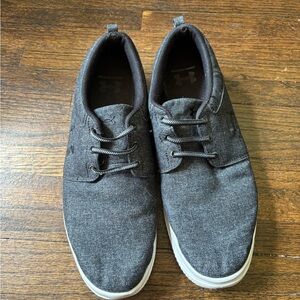 Under Armour Men's Gray Sneakers